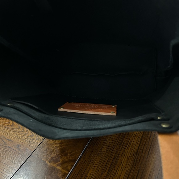 Portland Black Medium Tote Bag with Brown Handles - Picture 13 of 13